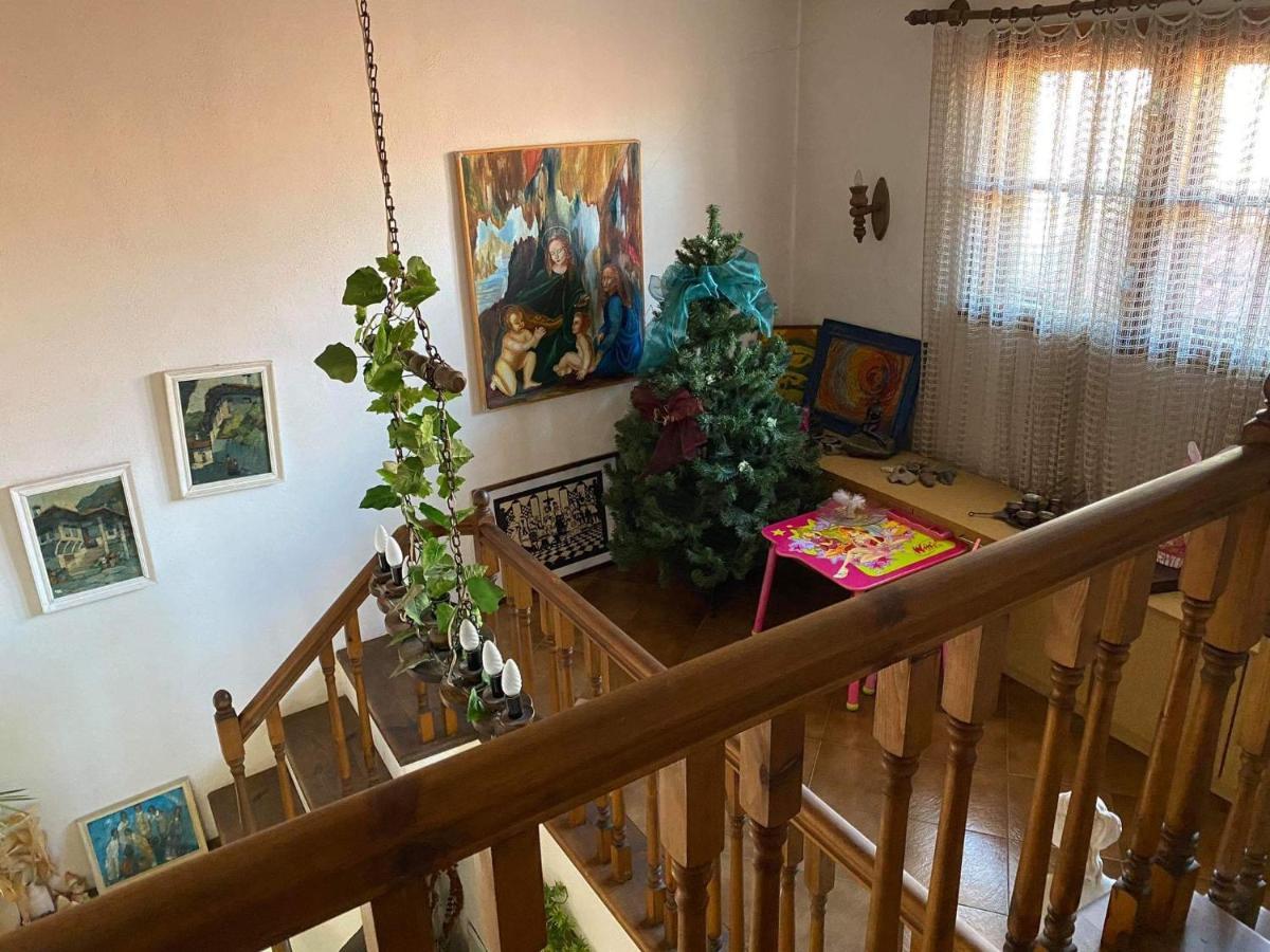 Студио Анастасия Сапарева Баня Екстериор снимка